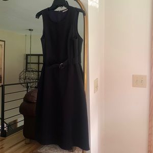 Halogen size 4 black crepe sheath dress